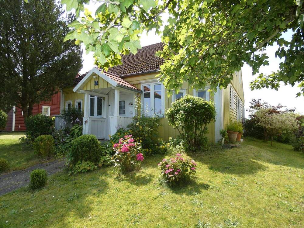 Thumbnail-Zum Verkauf steht ein Ferienhaus in idyllischer Lage