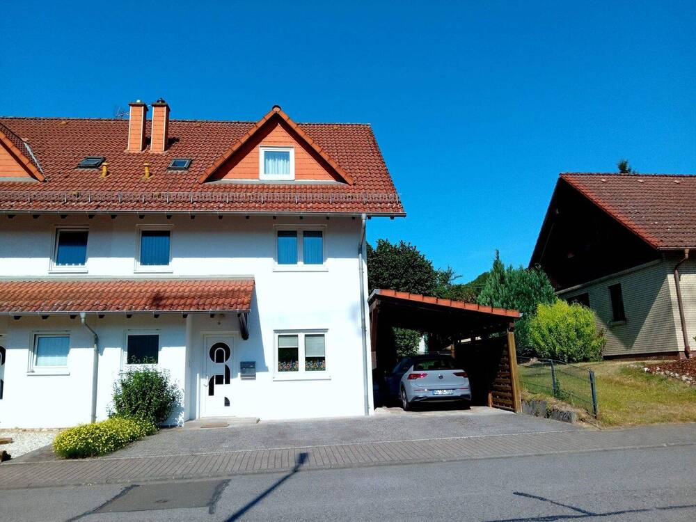 Straßenansicht