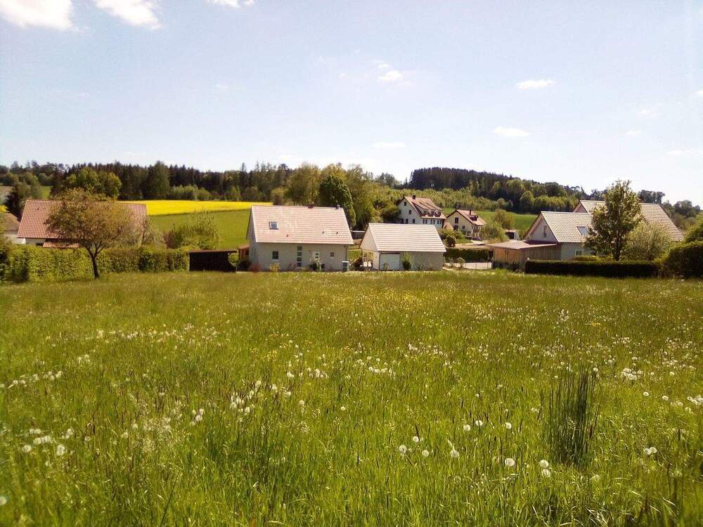 Thumbnail-Exklusives Südgrundstück mit außergewöhnlichem Potenzial - naturnah, sonnig und vielseitig bebaubar - provisionsfrei