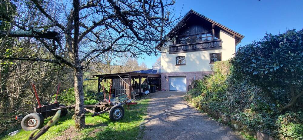 Thumbnail-GEPFLEGTES EINFAMILIENHAUS MIT UNVERBAUBARER FERNSICHT IN BELIEBTER HÖHENLAGE MIT GARAGE PLUS WALDGRUNDSTÜCK IN MERZIG-SCHWEMLINGEN