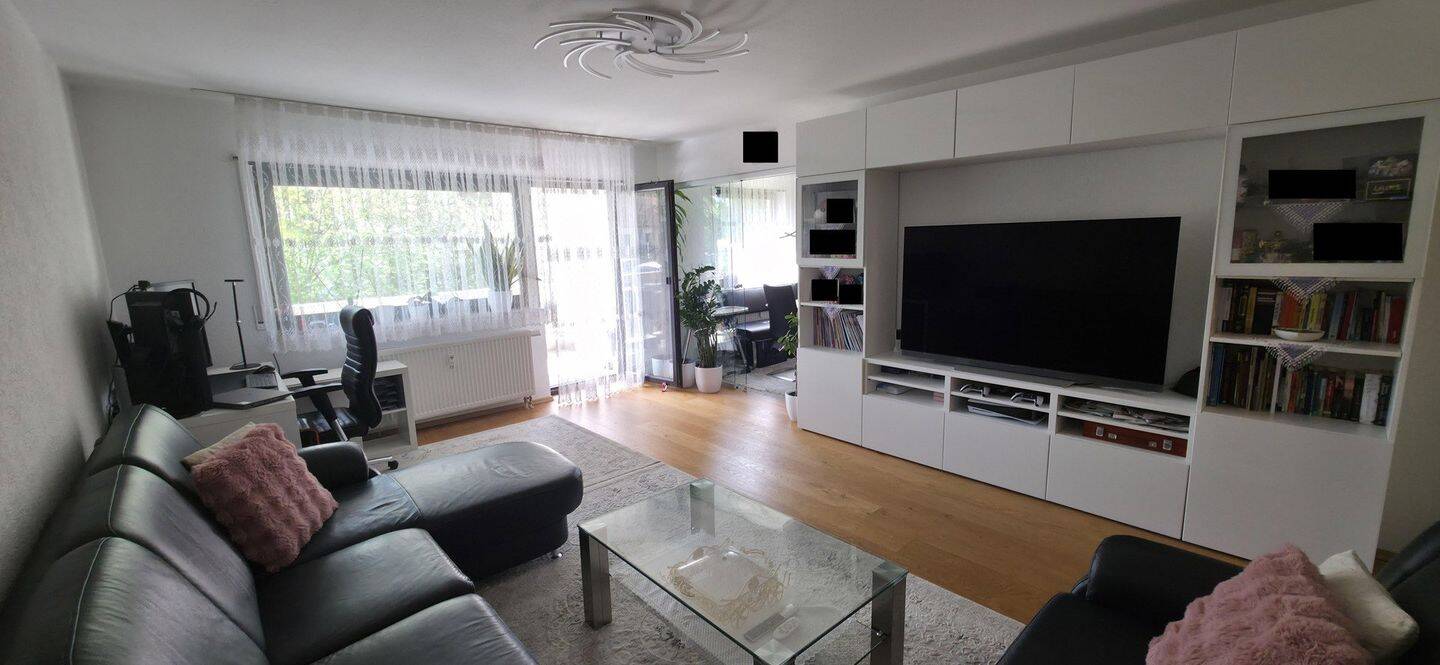 Thumbnail-Privat: Modernisierte 3,5-Zimmer-Wohnung mit Süd-Loggia in beliebter ruhiger Lage (TG mit Strom)