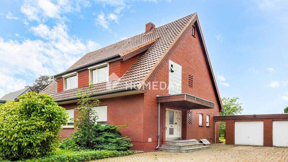 Thumbnail-Großzügiges Einfamilienhaus mit Wintergarten, großem Garten und vielfältigen Nutzungsmöglichkeiten