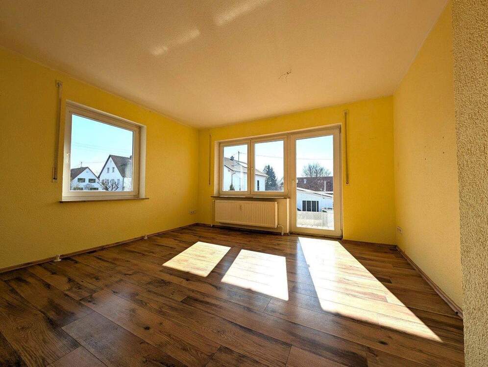 Thumbnail-Helle 3-Zimmer-Wohnung mit Balkon und Tageslichtbad I frei I ohne Provision