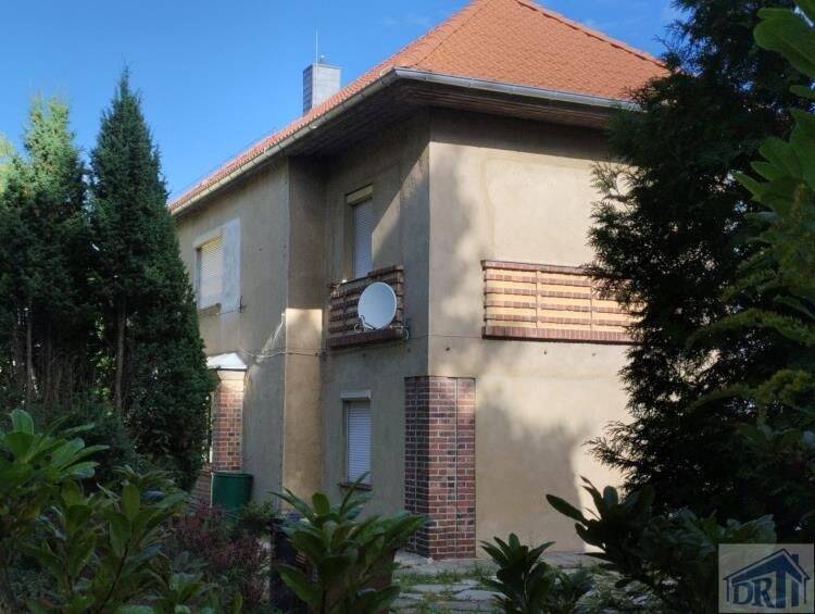 Thumbnail-Anpacker gesucht! - Wohnhaus mit Doppelgarage, Gartenpavillon und großem Grundstück