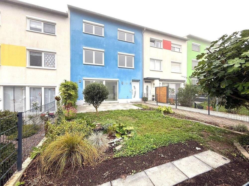 Thumbnail-Großes, neuwertiges Reihenhaus mit Garten * in Weingarten * Sie können sofort einziehen