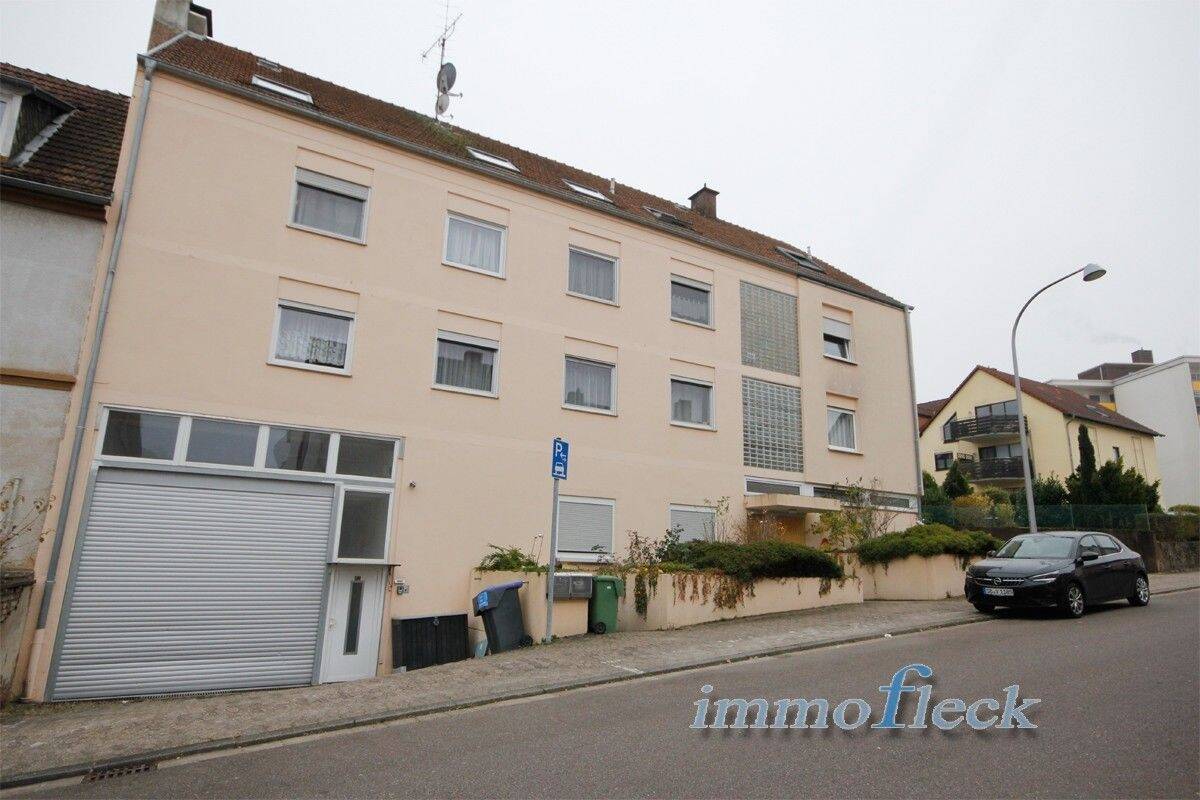 Thumbnail-3 ZKB - Eigentumswohnung mit Balkon in ruhiger Nebenstraße von Dudweiler!