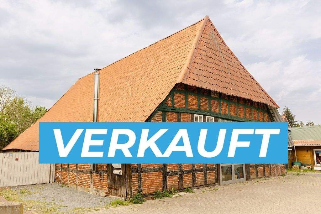 Thumbnail-RESERVIERT: Ein Zuhause mit Seele - Fachwerkcharme, Gartenglück & sichere Einnahmen unter einem Dach.