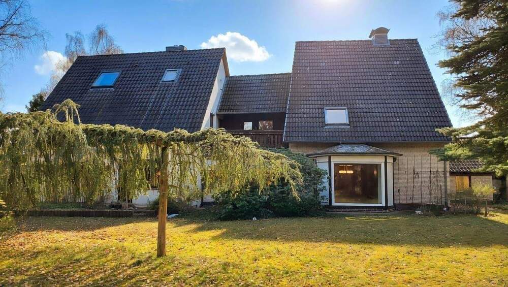 Thumbnail-GästehausPension oder Mehrfamilienhaus in Neuenkirchen Heidekreis. Einmaliger Charme