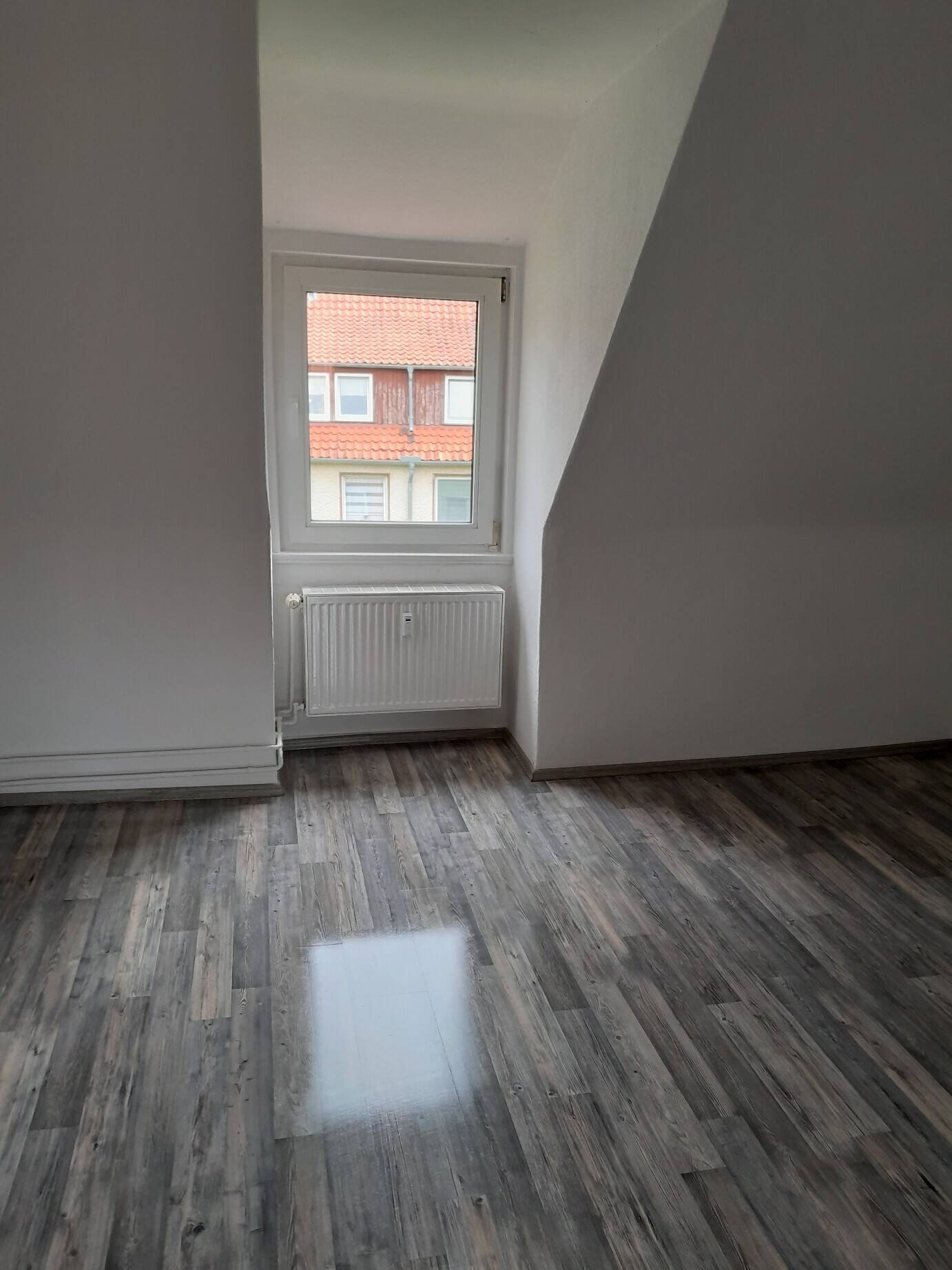 Thumbnail-Tolle 2-Zimmer Dachgeschosswohnung