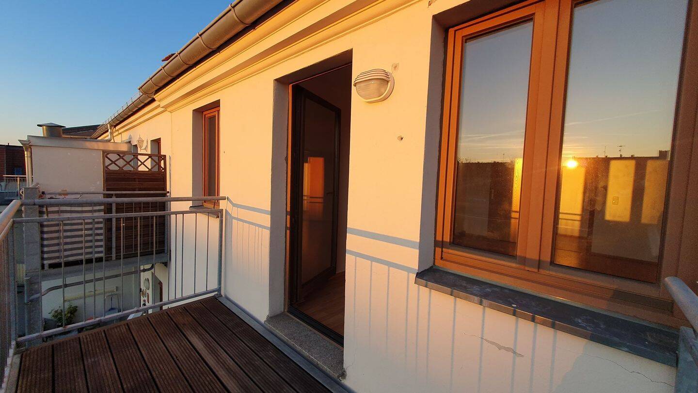 Thumbnail-zentrale 2- Raumwohnung mit Balkon im Dachgeschoss