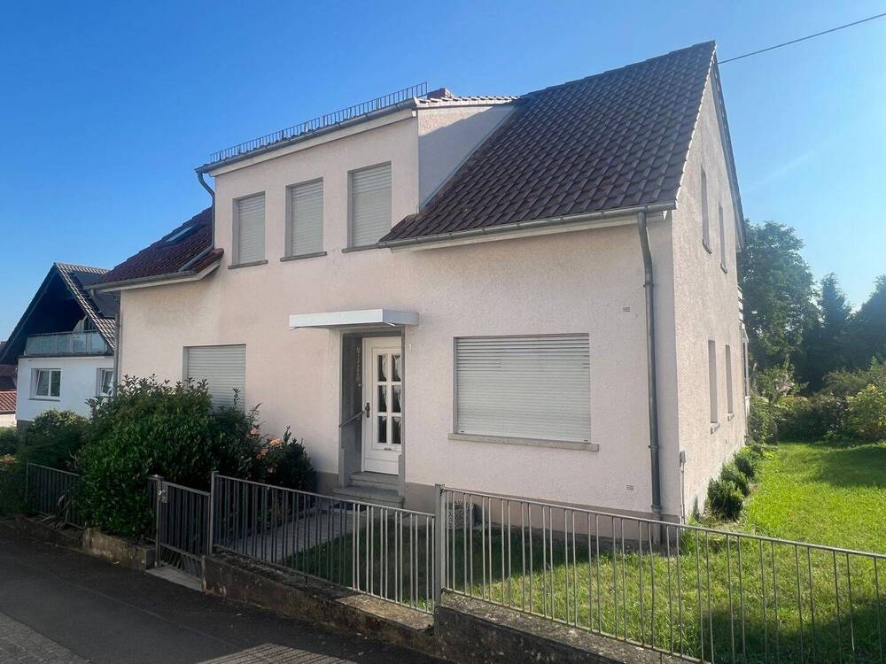 Thumbnail-PREISREDUZIERUNG! Einfamilienhaus mit großzügigem Gartengrundstück in Hüffelsheim zu verkaufen