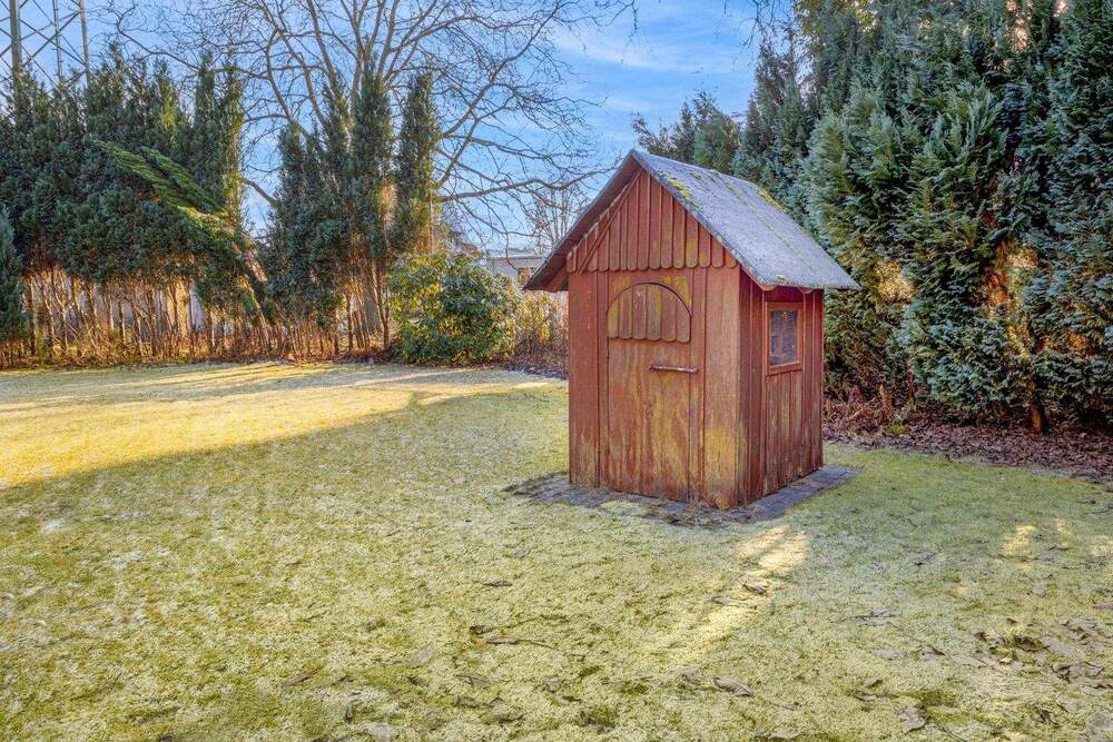 Thumbnail-Seltene Gelegenheit! Großzügiges Grundstück mit Altbestand in guter Wohnlage