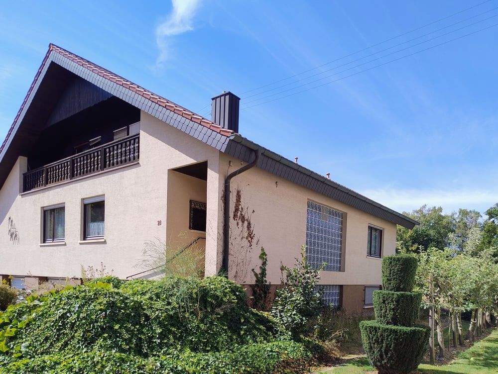 Thumbnail-Großzügiger Wohntraum mit Potenzial: 7 Zimmer und unverbaubare Sicht in Wörth-Schaidt!