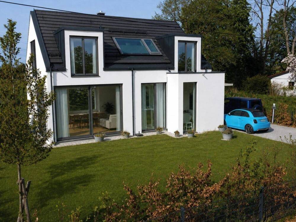 Thumbnail-Exklusives Einfamilienhaus mit Designanspruch