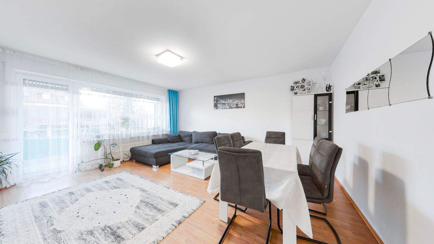 Thumbnail-*** Helle 2-Zimmer-Wohnung ca. 60?m² mit Balkon & Garage inklusive Kaufpreis - Top-Preis! ***