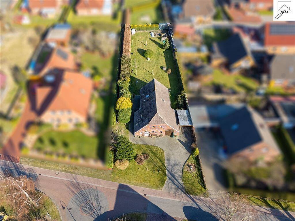 Sanierungsbedürftiges Landhaus 