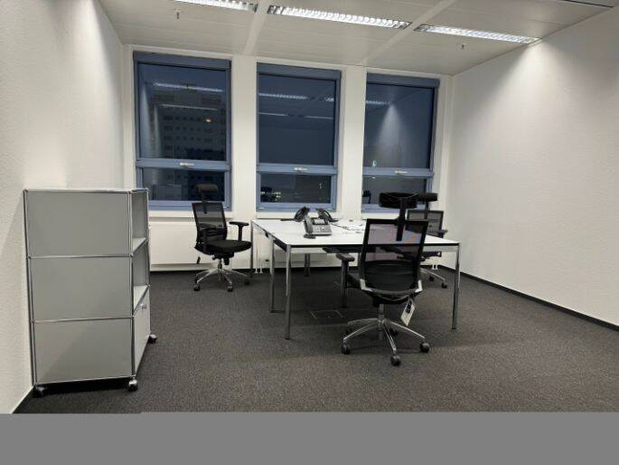 Thumbnail-Offene Arbeitsplätze in Frankfurt-Niederrad - flexibel, möbliert, 247.