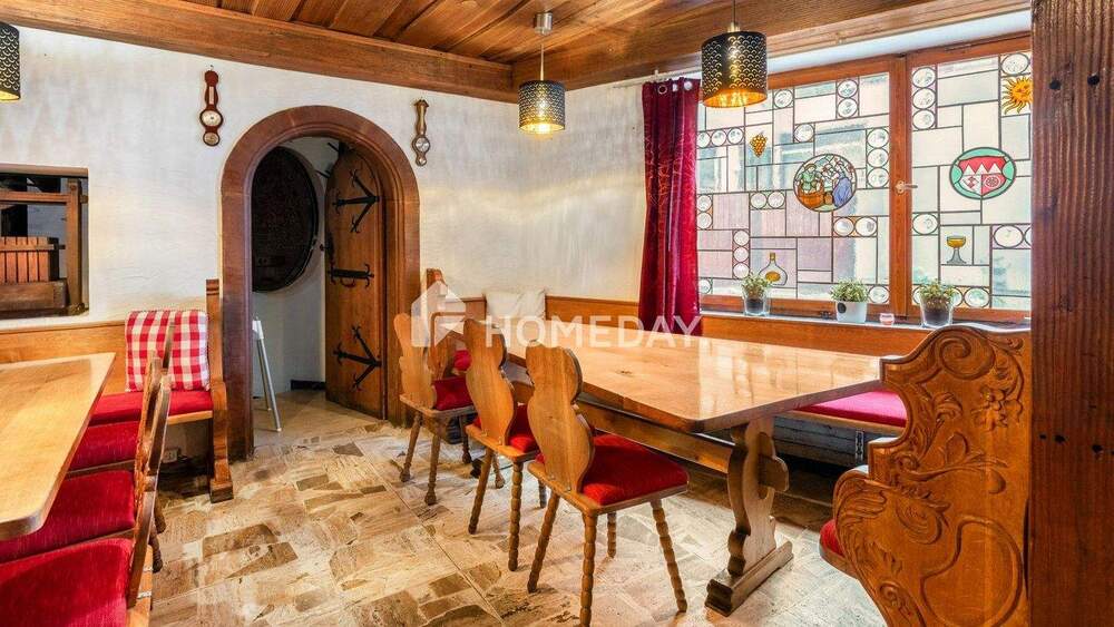 Thumbnail-Voll ausgestattete Gewerbeeinheit - Gasthof in gepflegtem MFH