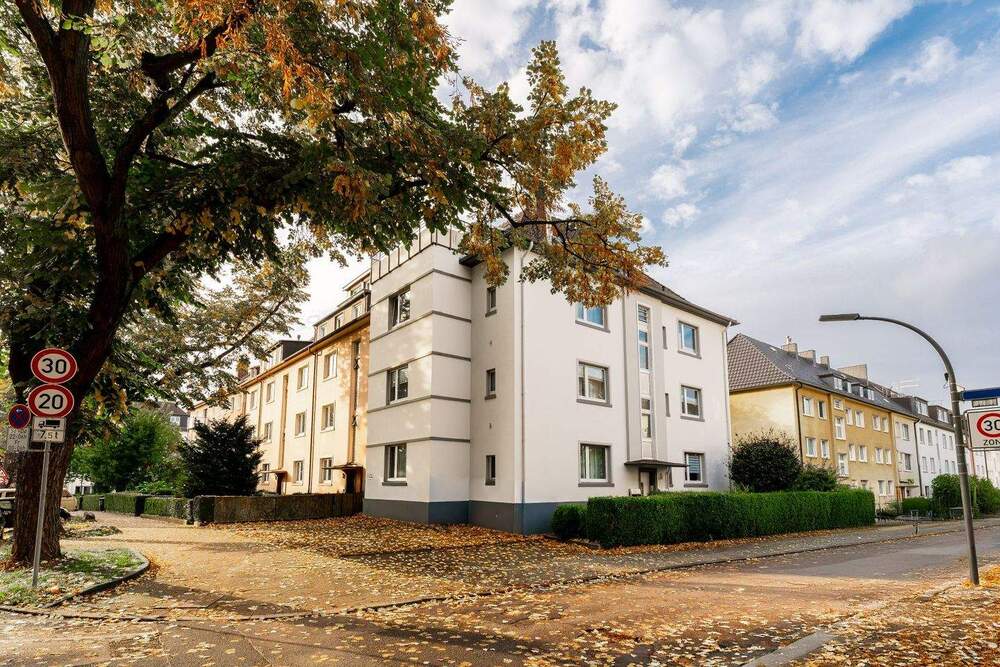 Thumbnail-Repräsentative Beletage: Großflächige 4-Zimmer-Wohnung in bester Kreuzviertel-Lage