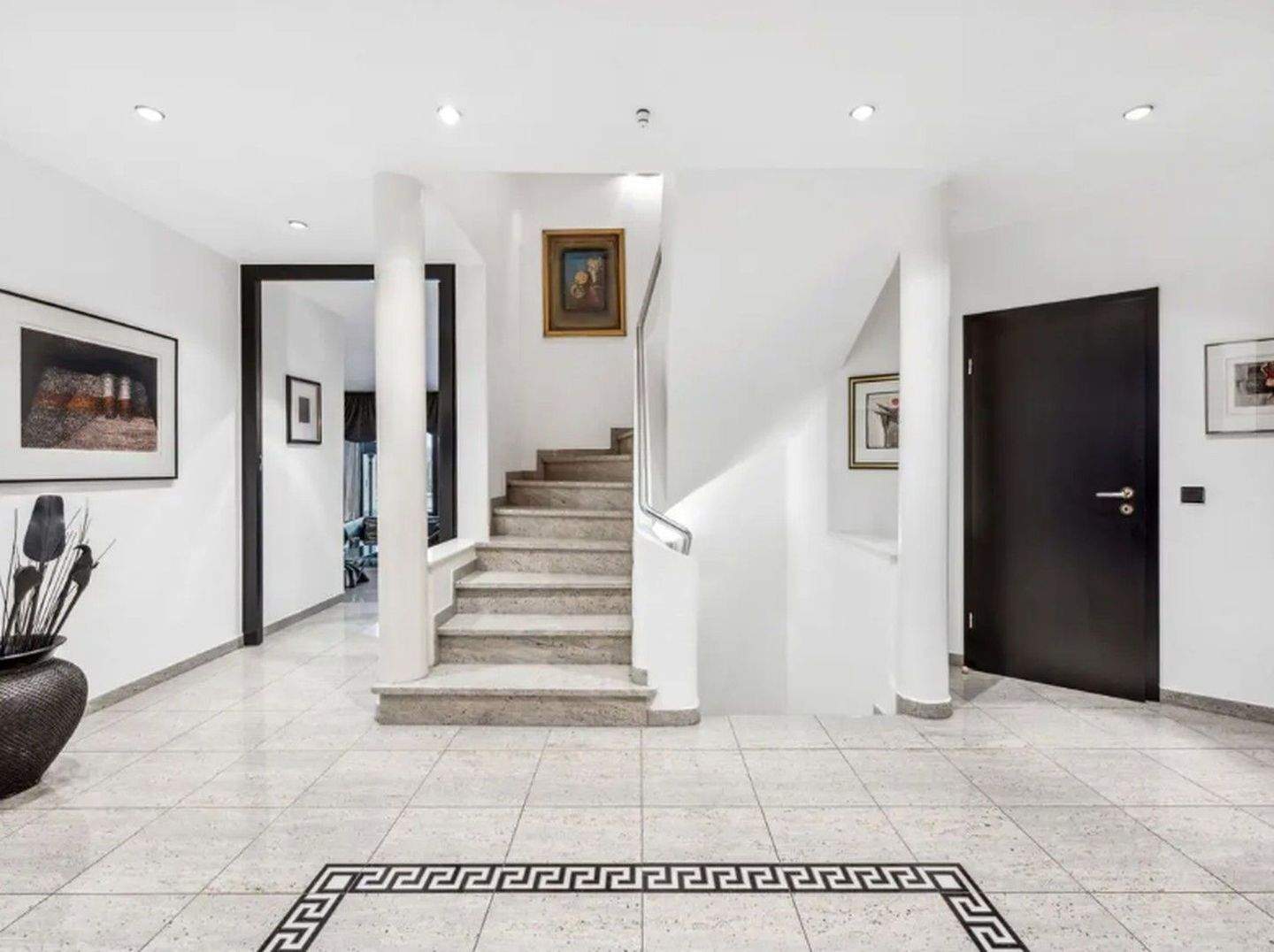 Thumbnail-Luxuriöses Anwesen in Bestlage von Speyer-Vogelgesang! Traumhafter Ausblick provisionsfrei!