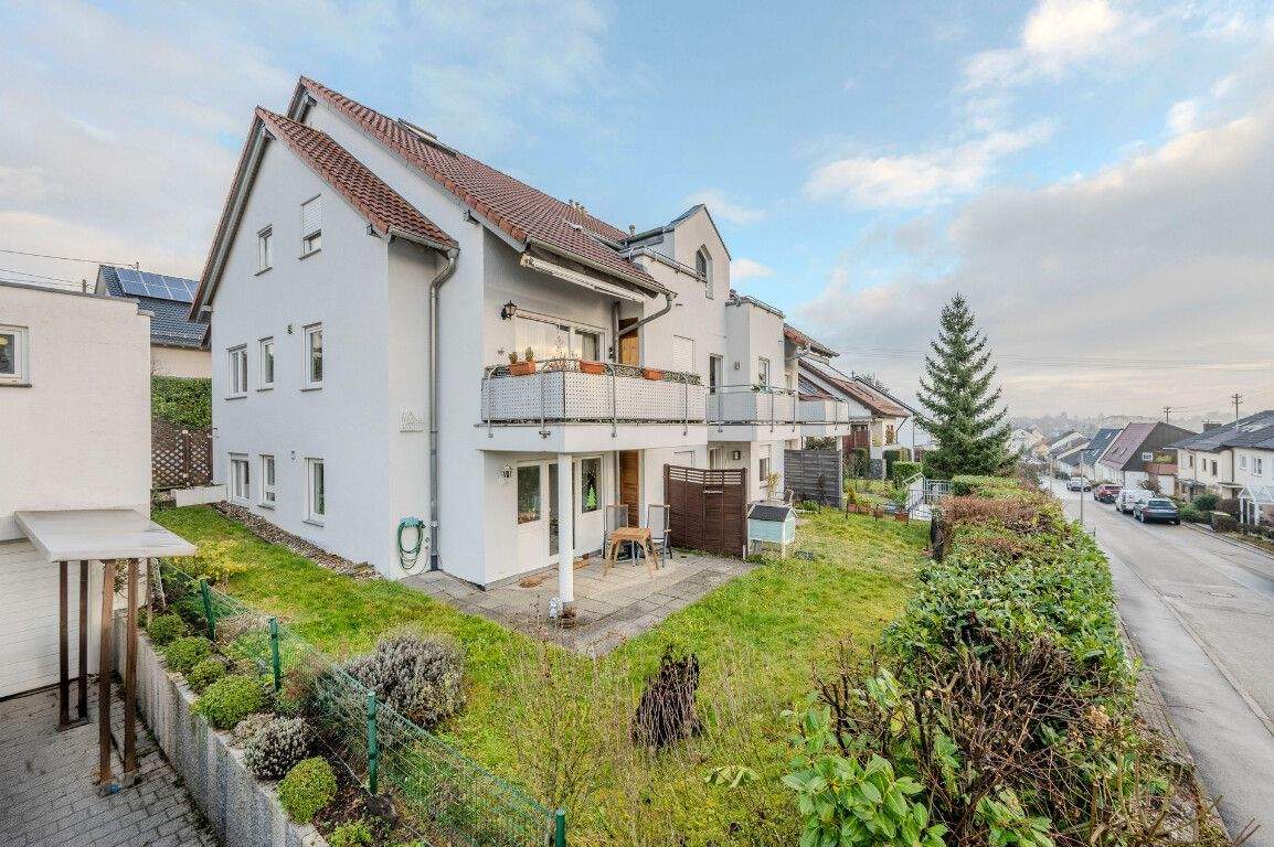 Thumbnail-Gepflegte 3,5-Zimmer-Wohnung mit sonnigem Balkon und TG-Stellplatz in ruhiger Lage