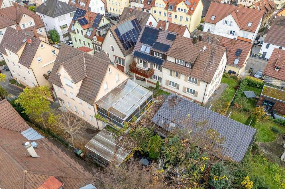 Thumbnail-3-Familienhaus mit Gewerbehalle in guter Lage