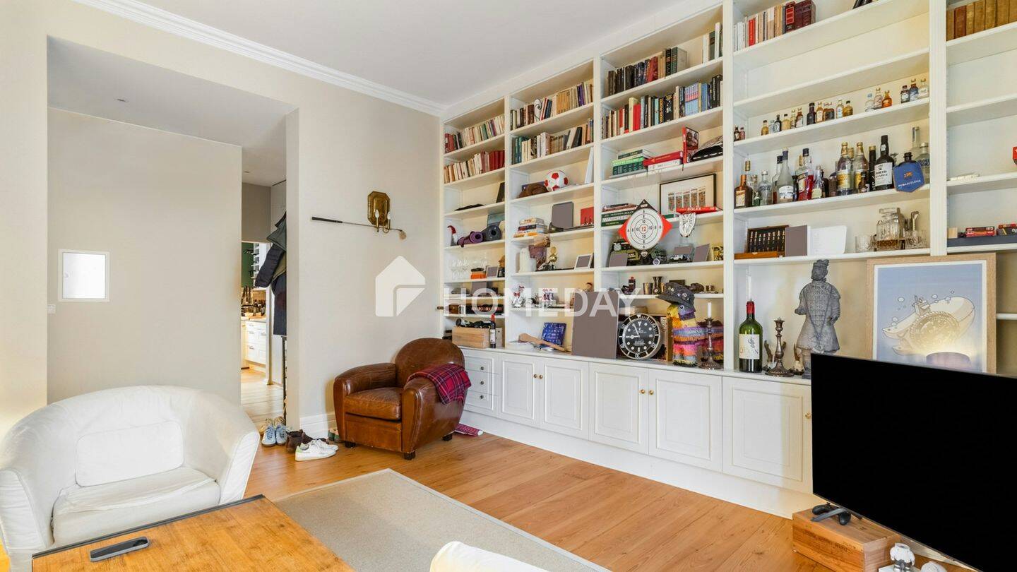 Thumbnail-Ein Zuhause mit Substanz im Westend - klassische Details, 3 Zimmer und Balkon