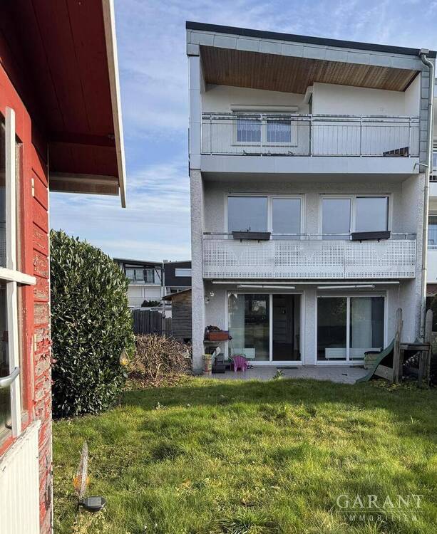 Thumbnail-Familienfreundliches Reihenendhaus in Untergruppenbach mit Garten, Garage und Kaminofen