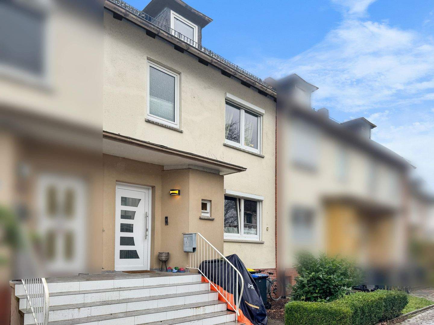 Thumbnail-Toller Garten, Großes Haus- Einziehen und Wohlfühlen!