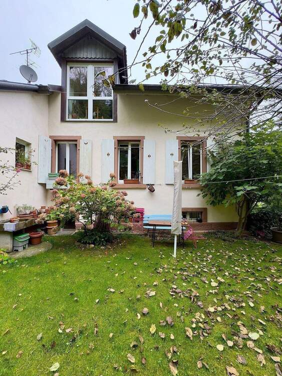 Thumbnail-4,5-Zi-Whg 97qm mit Galerie + Zusammenlegung von 2 Wohnungen + in Gründerzeit-4-FamHs + auf Wunsch mit GartenWerkstattHaus + Paradiesgarten