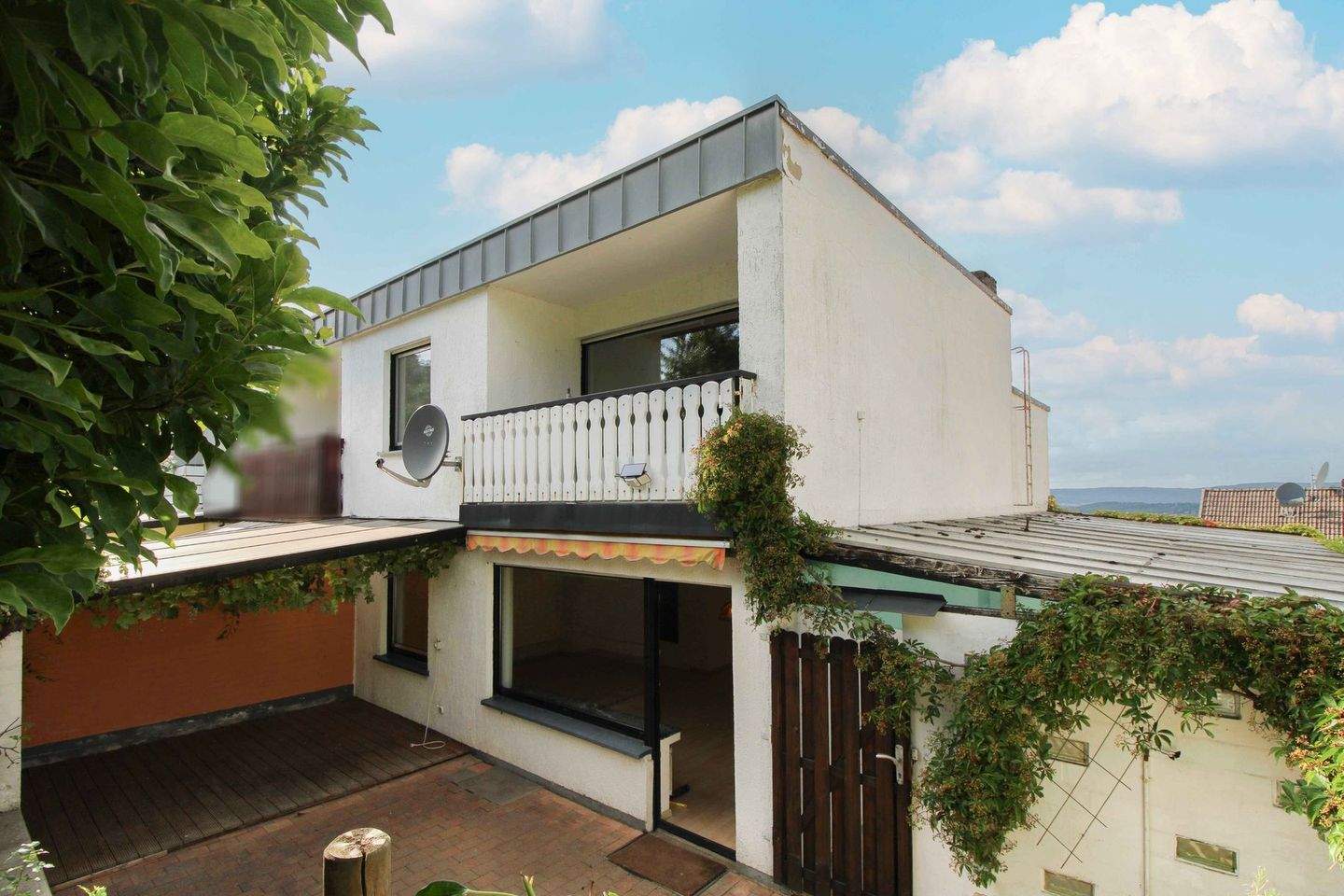 Thumbnail-Preiswert & für die Familie: Reiheneckhaus mit Gartenoase & Garage oberhalb vom Ortskern