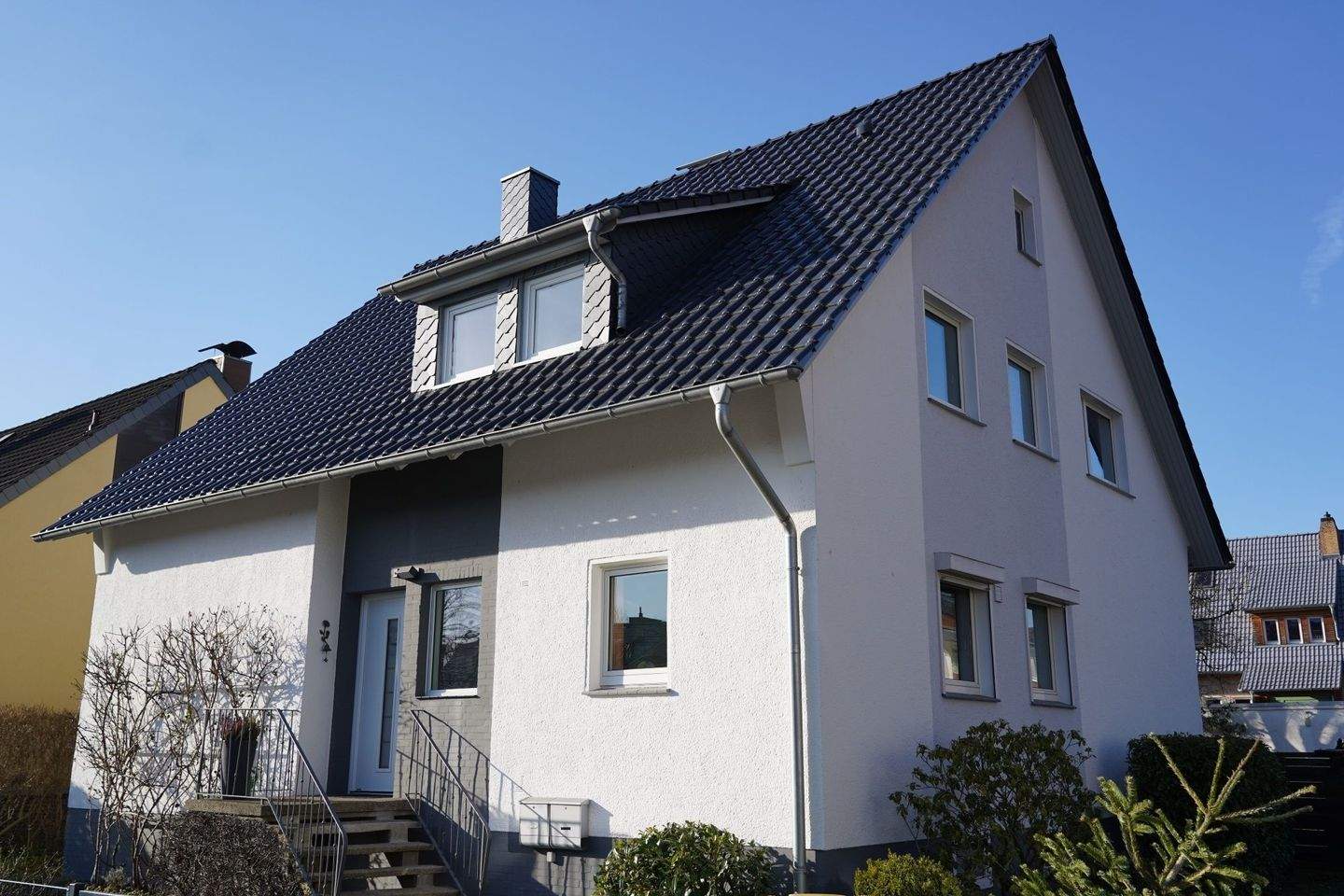 Thumbnail-* Erstbezug nach Sanierung * - attraktive Dachgeschoss in Großburgwedel