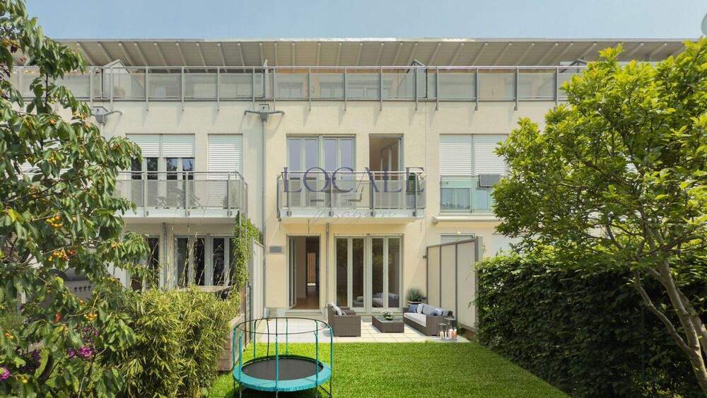 Thumbnail-Ihr modernes Familien-Zuhause - frisch saniert, top Lage, sofort einziehen!