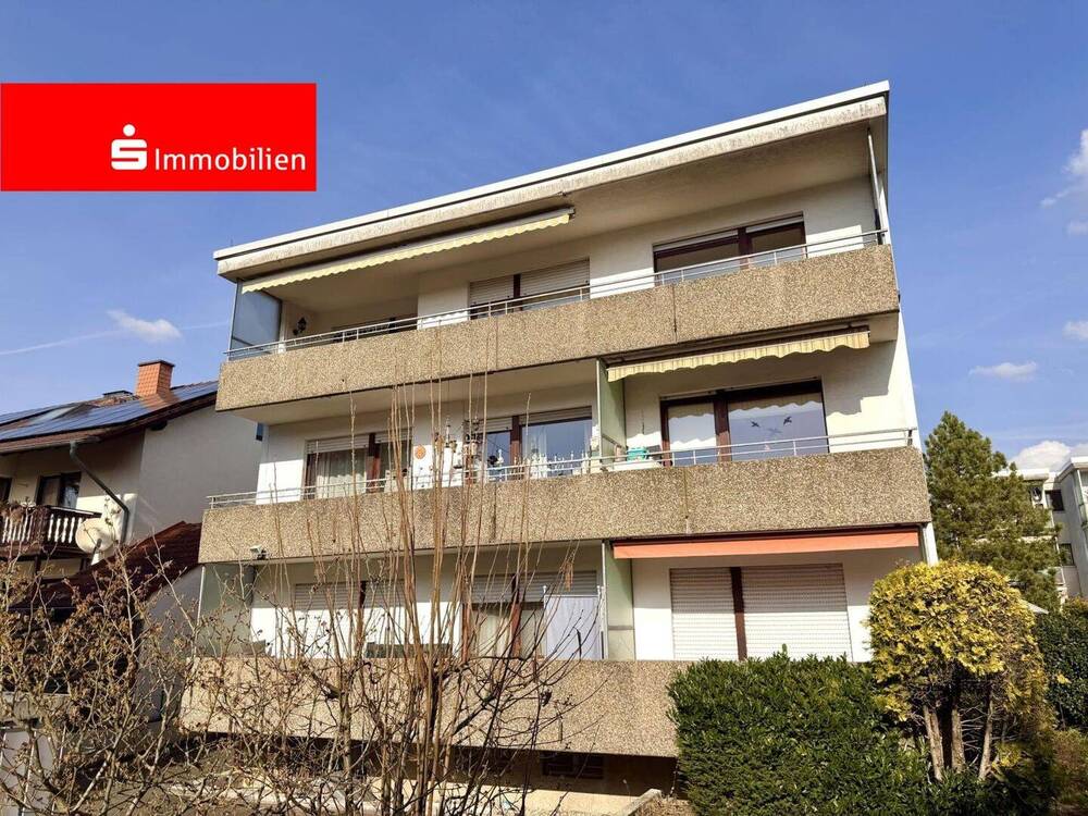 Thumbnail-Solides 5-Familienhaus mit 3 Garagen und Entwicklungspotential - OF-Bieber