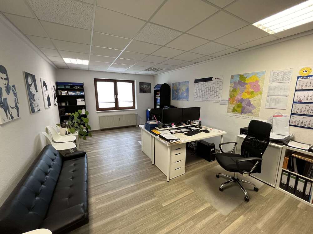 Thumbnail-Geräumige Büro-Praxiseinheit im Ried-Center