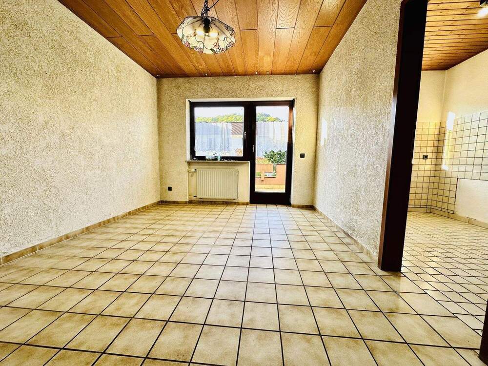 Thumbnail-Einfamilienhaus in begehrter Lage von Saarbrücken-Scheidt!