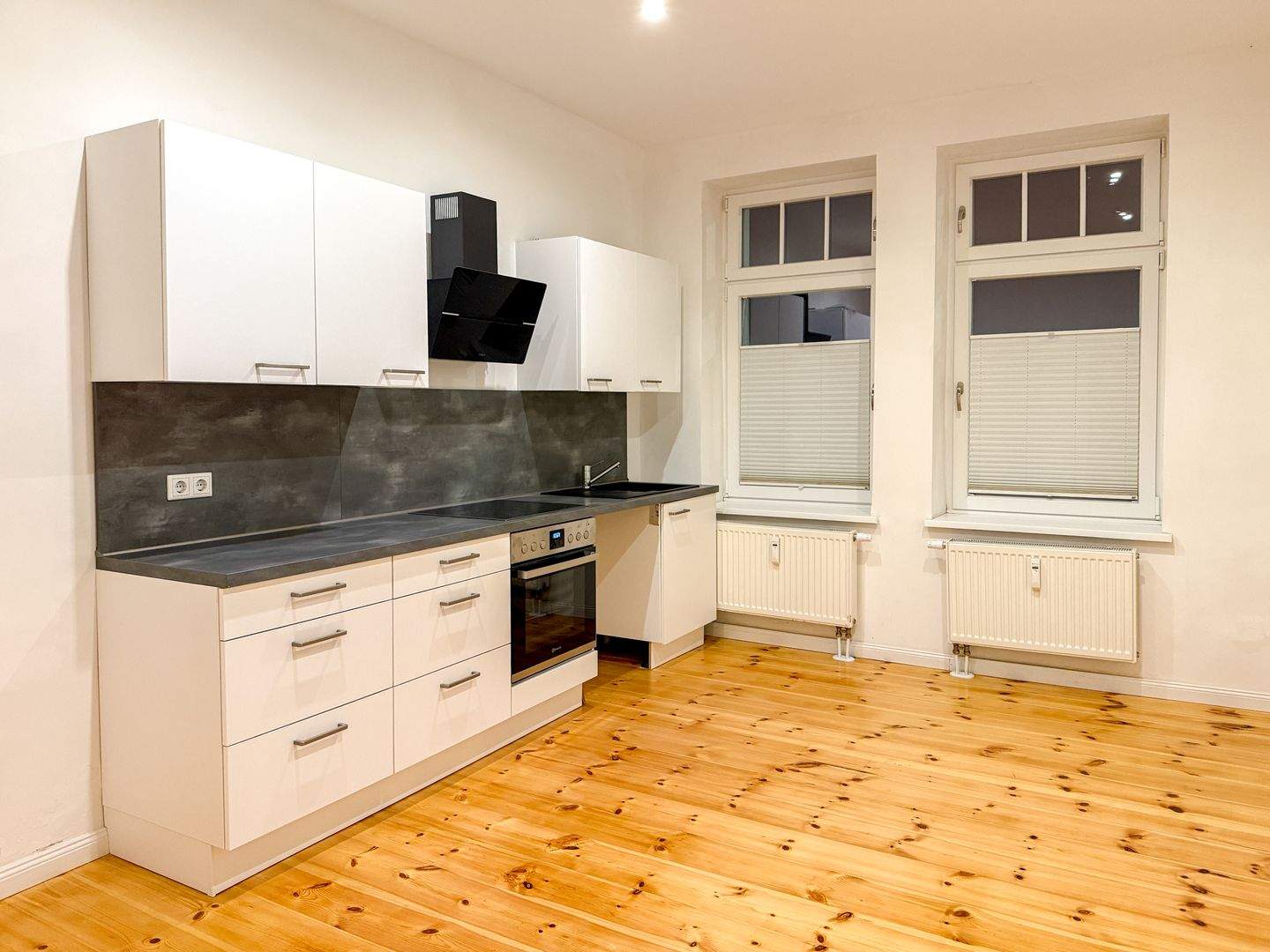 Thumbnail-Stilvolle 2-Zimmer-Wohnung mit Terrasse in zentraler Lage von Brandenburg an der Havel