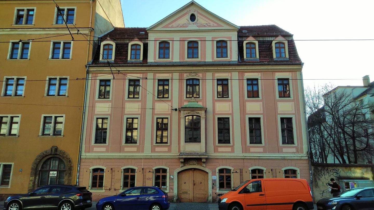 Thumbnail-Einzelner Raumkleines Atelier im historischen barocken Gebäude in der Friedrichstadt-Dresden