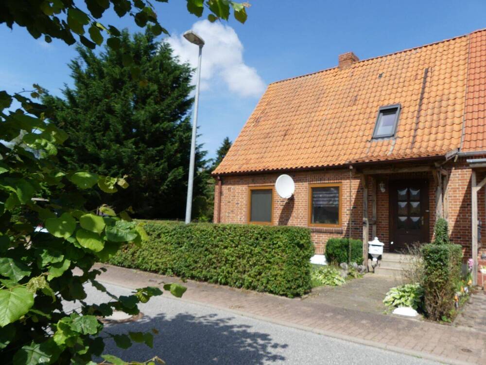 Thumbnail-gepflegte Doppelhaushälfte mit schönem Grundstück