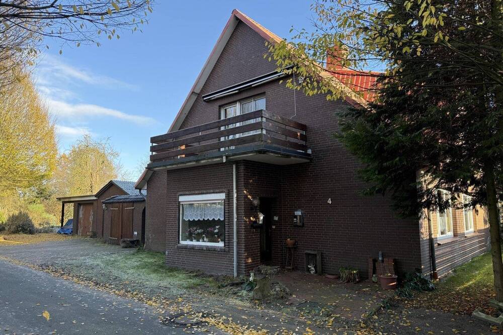 Thumbnail-Zweifamilienhaus mit großem Grundstück in Fintel - Platz für Ideen und Familie