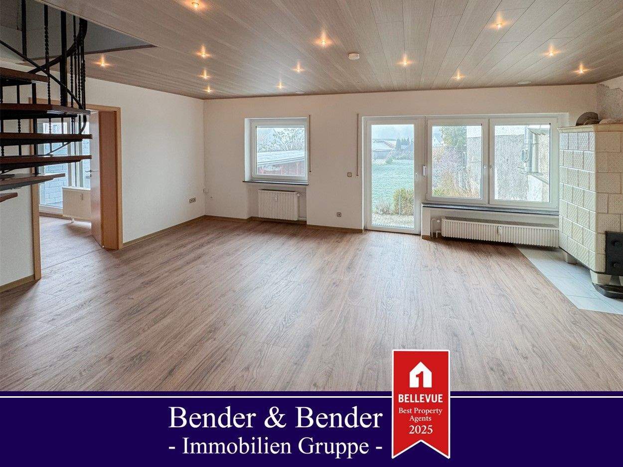 Thumbnail-Zwei renovierten Einfamilienhäuser und einer Einliegerwohnung auf großem Grundstück vor Weilburg!