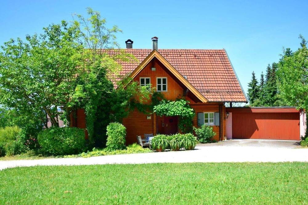 Thumbnail-Hier ist Ihr Holzhaus mit dem besonderen Flair und einer Einliegerwohnung