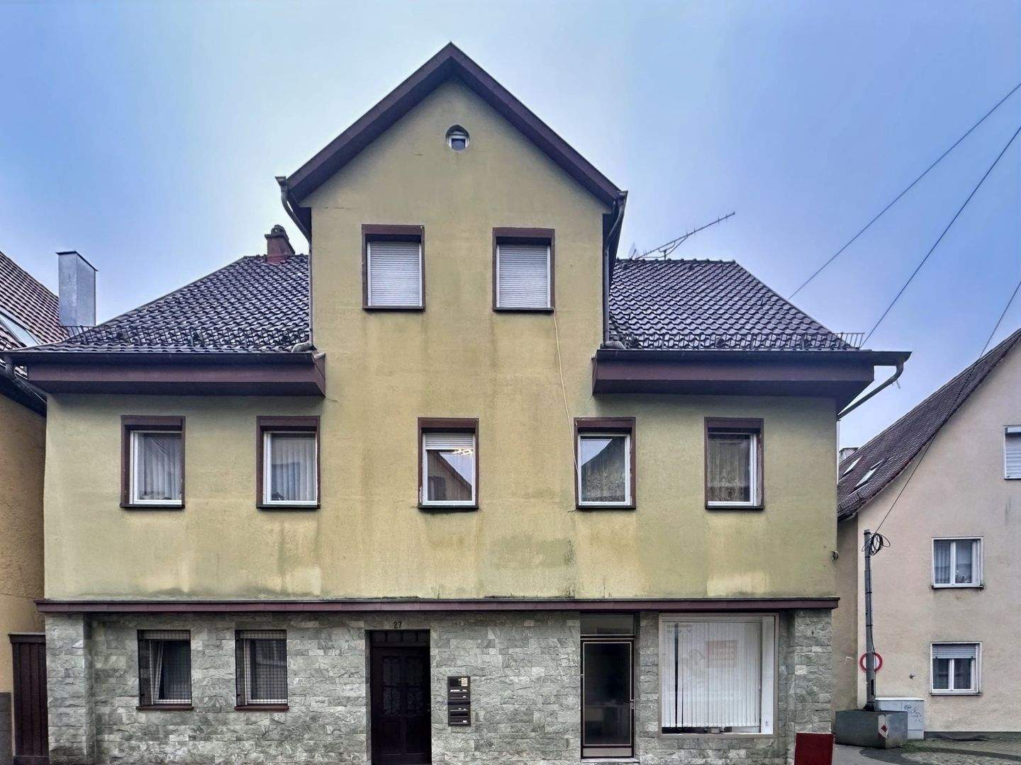 Thumbnail-Denkmalgeschütztes Zweifamilienhaus mit Gewerbeeinheit (LadenflächeBüro)