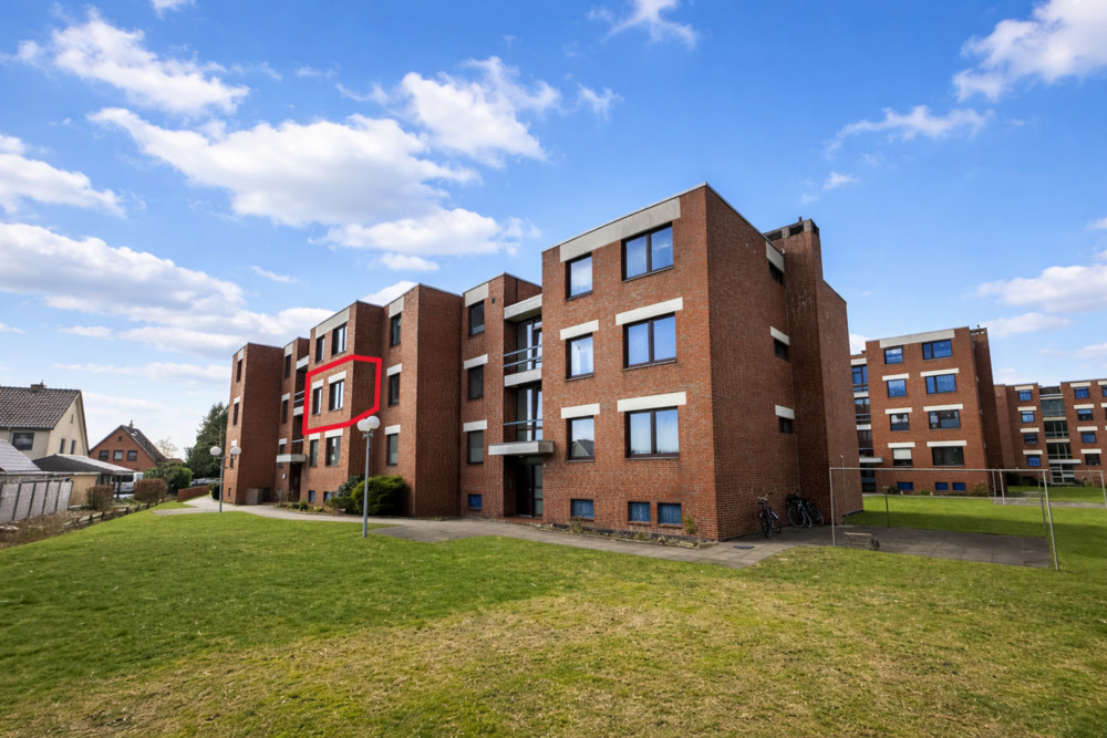 Thumbnail-Helle 3-Zimmer-Wohnung in einem gepflegten Mehrfamilienhaus mit eigener Garage in Nordenham