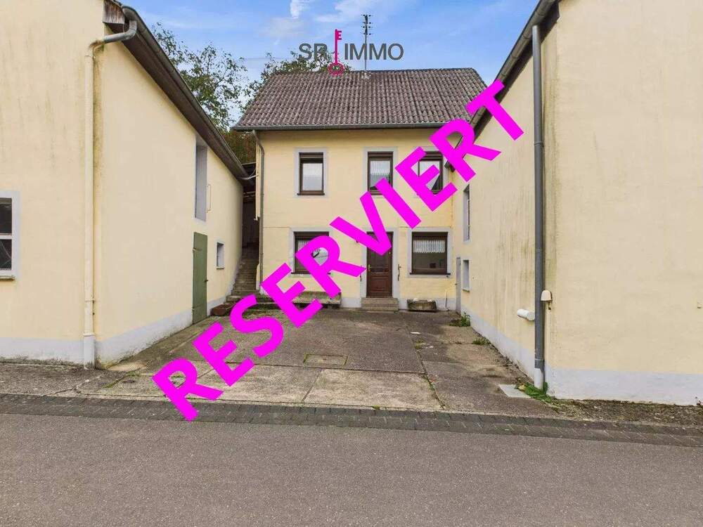 Thumbnail-Ehemaliges Bauernhaus mit Nebengebäuden in Kruchten