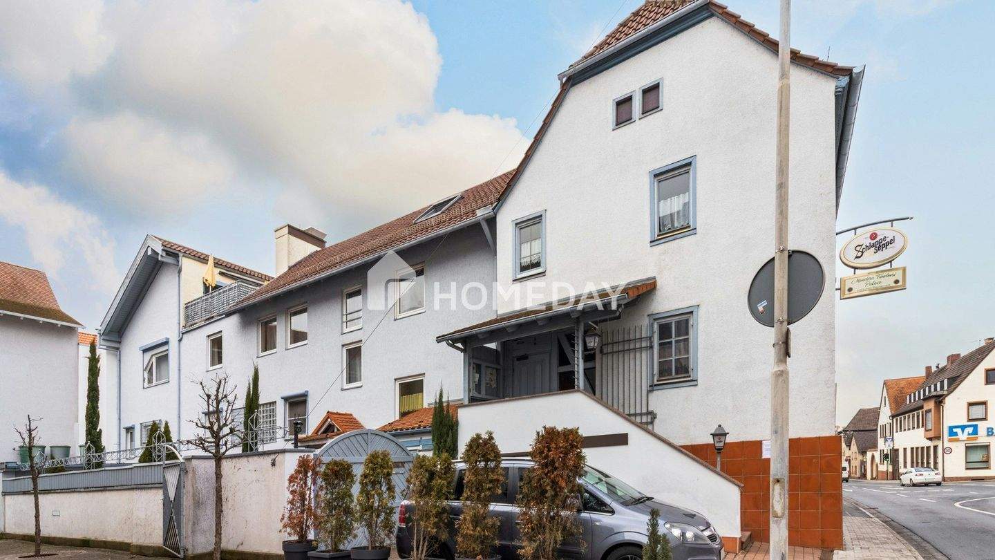 Thumbnail-Gepflegtes Mehrfamilienhaus mit vier Wohnungen, Restaurant, Terrasse und Hof in Sulzbach am Main