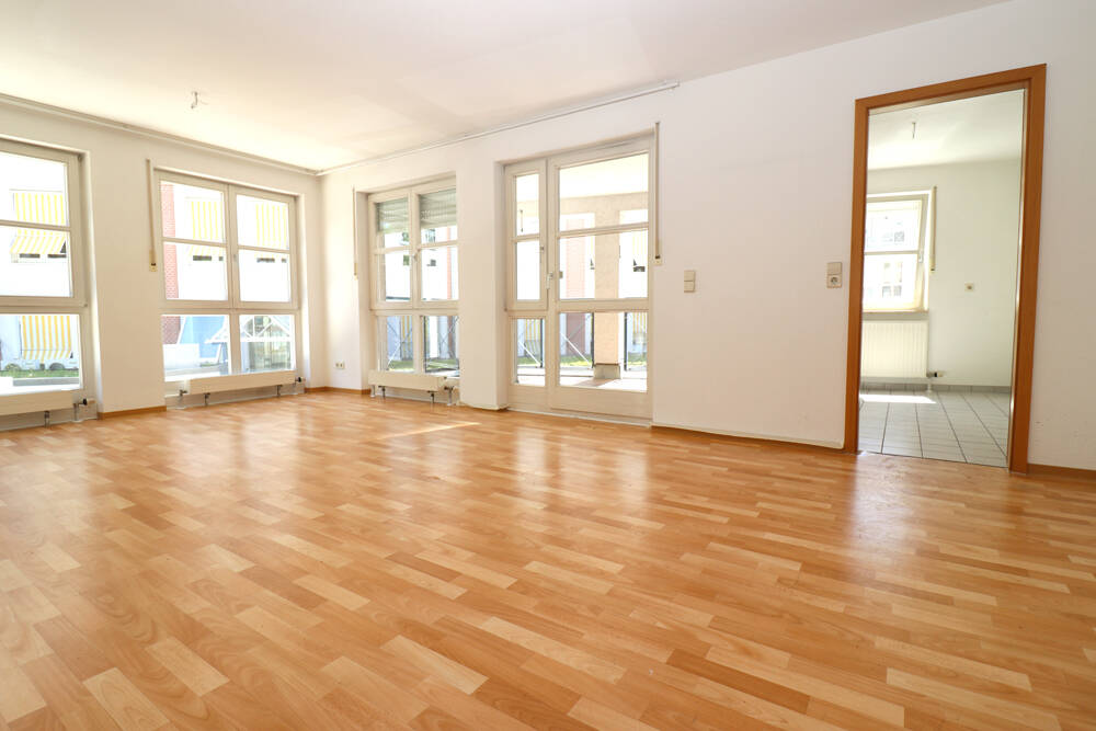 Thumbnail-HN-Zentrum: 2,5-Zimmer Stadtwohnung mit TG-Stellplatz