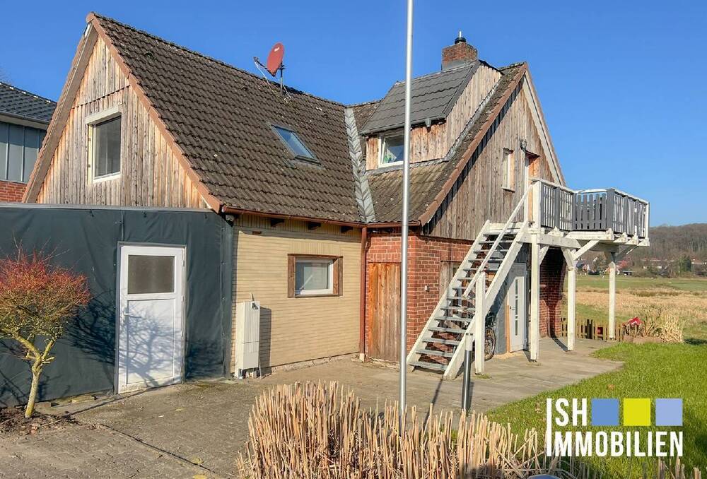 Thumbnail-Einfamilienhaus mit Einliegerwohnung und Blick in die Schwingewiesen !