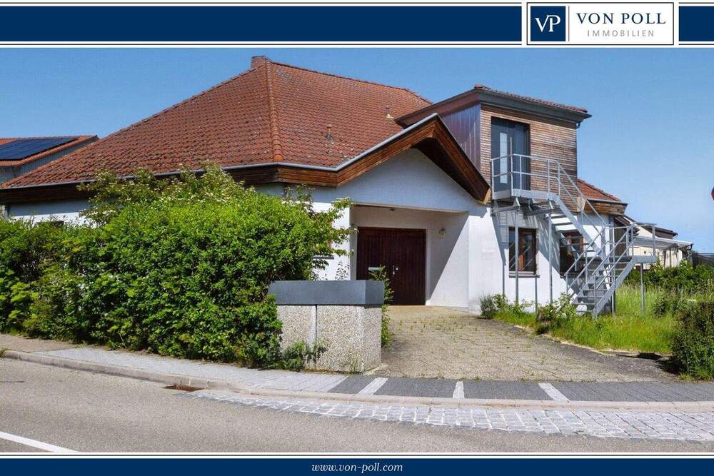 Thumbnail-Großzügiges Wohn- und Geschäftshaus mit genehmigter Umbauplanung für 4 Wohneinheiten!