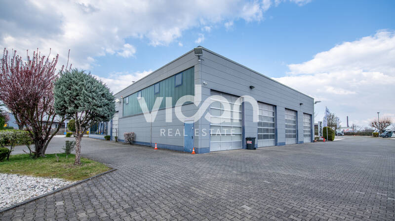 Thumbnail-EXCLUSIV | 1-2 HALLEN | 5-10.000 m² FREIFLÄCHE | FLEXIBEL | VIDAN REAL ESTATE